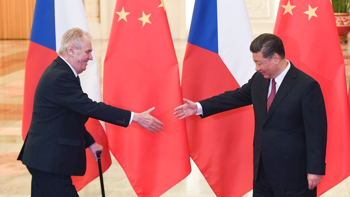 Slavíme 71 let přátelství s Českem, zní z Číny. Jak moc že se máme rádi?